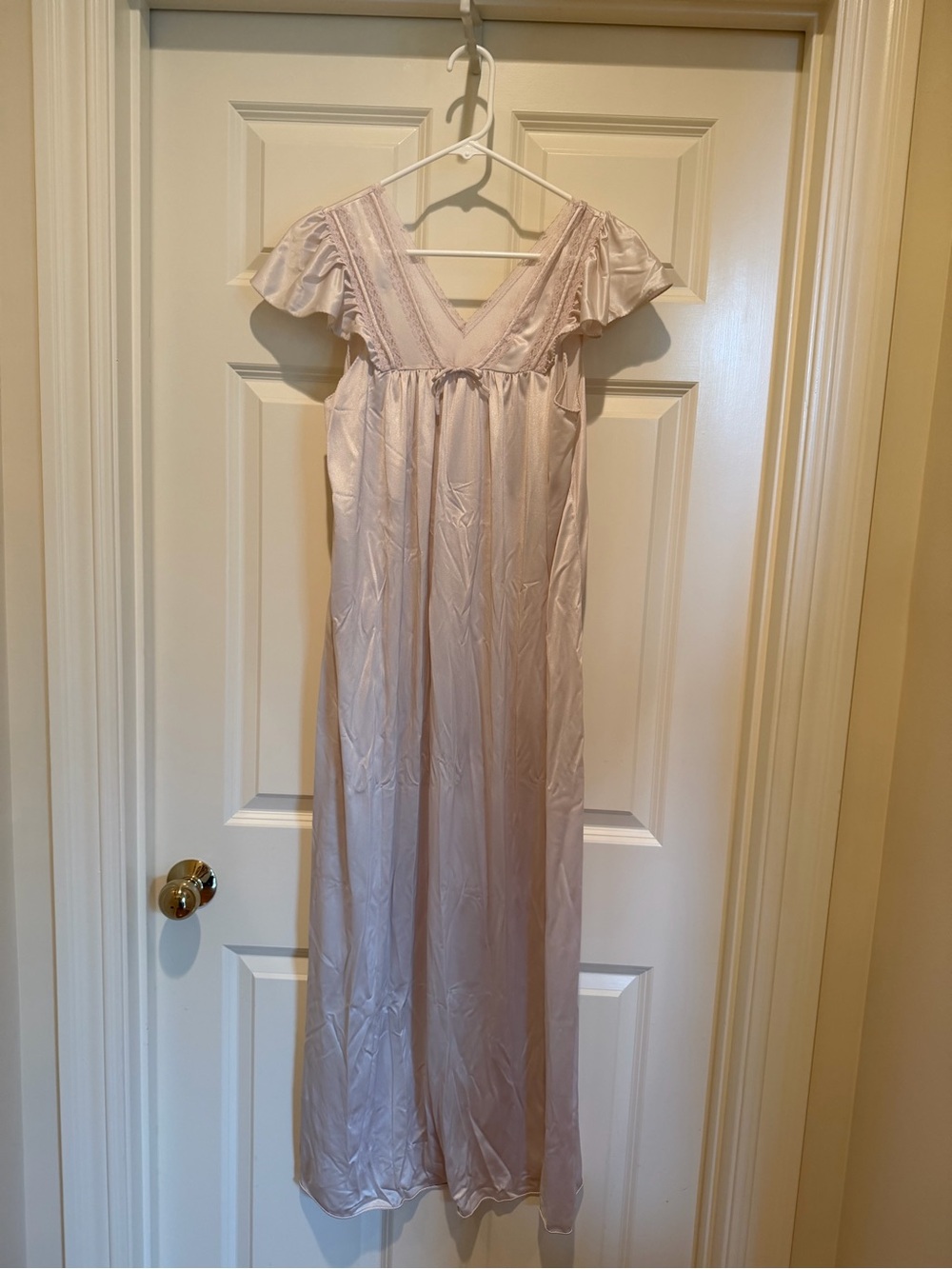 Women's Lavender Satin Vintage Nightgown with Lace Trim